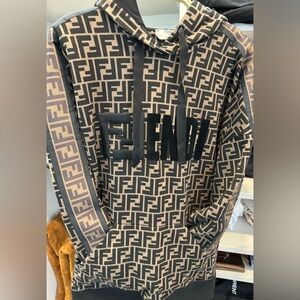 Fendi sweatshirt